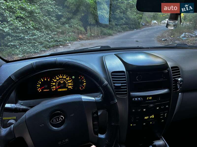 Позашляховик / Кросовер Kia Sorento 2005 в Бердичеві