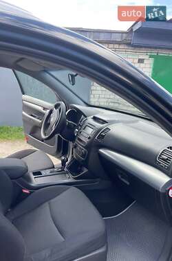 Внедорожник / Кроссовер Kia Sorento 2013 в 
