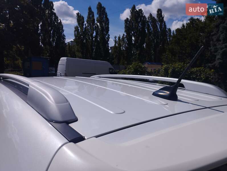 Внедорожник / Кроссовер Kia Sorento 2012 в Киеве