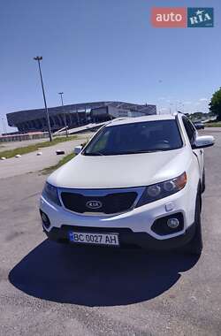 Позашляховик / Кросовер Kia Sorento 2012 в Львові