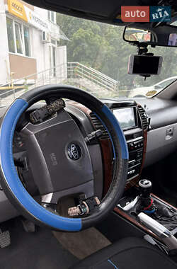 Внедорожник / Кроссовер Kia Sorento 2004 в 