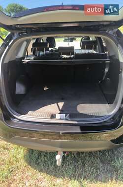 Внедорожник / Кроссовер Kia Sorento 2014 в 