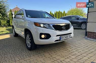 Позашляховик / Кросовер Kia Sorento 2012 в Хмельницькому