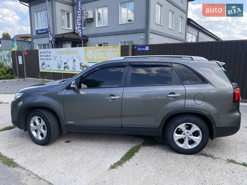 Внедорожник / Кроссовер Kia Sorento 2014 в Буче