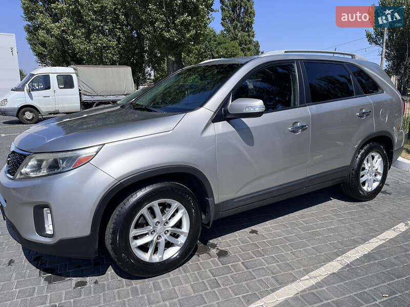 Позашляховик / Кросовер Kia Sorento 2014 в Одесі