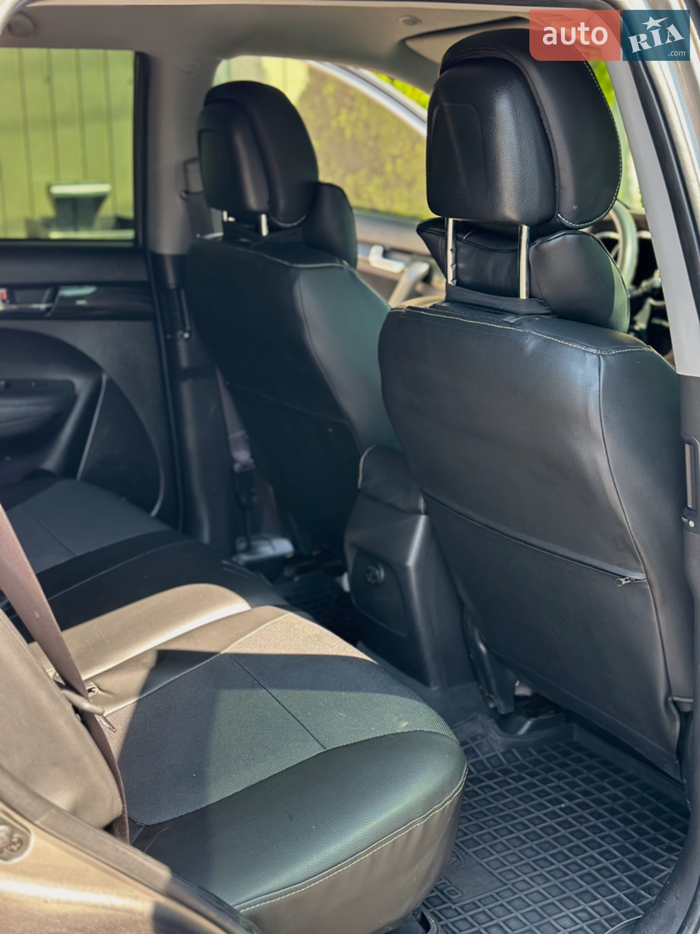 2011 Kia Sorento - мініатюра 4