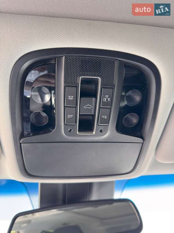 Внедорожник / Кроссовер Kia Sorento 2018 в Стрые