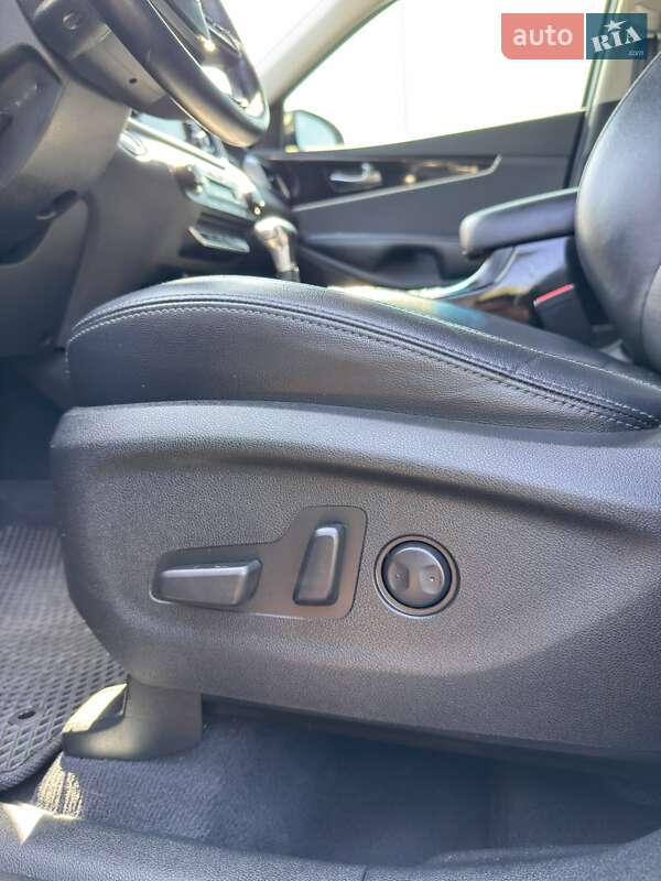 Внедорожник / Кроссовер Kia Sorento 2018 в Стрые