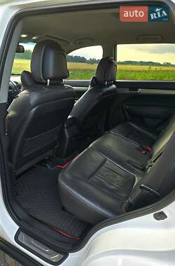 Внедорожник / Кроссовер Kia Sorento 2012 в 