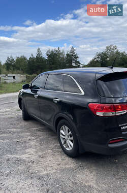 Внедорожник / Кроссовер Kia Sorento 2016 в 