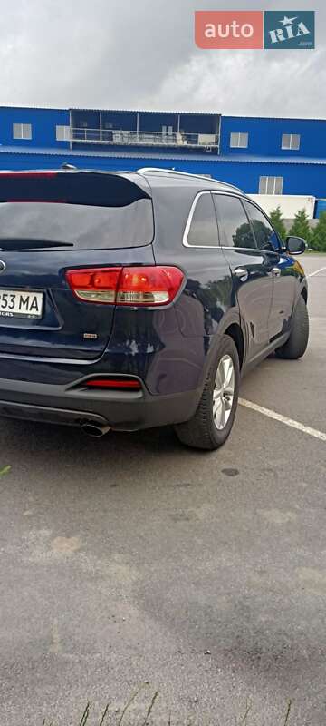 Внедорожник / Кроссовер Kia Sorento 2016 в Хмельнике