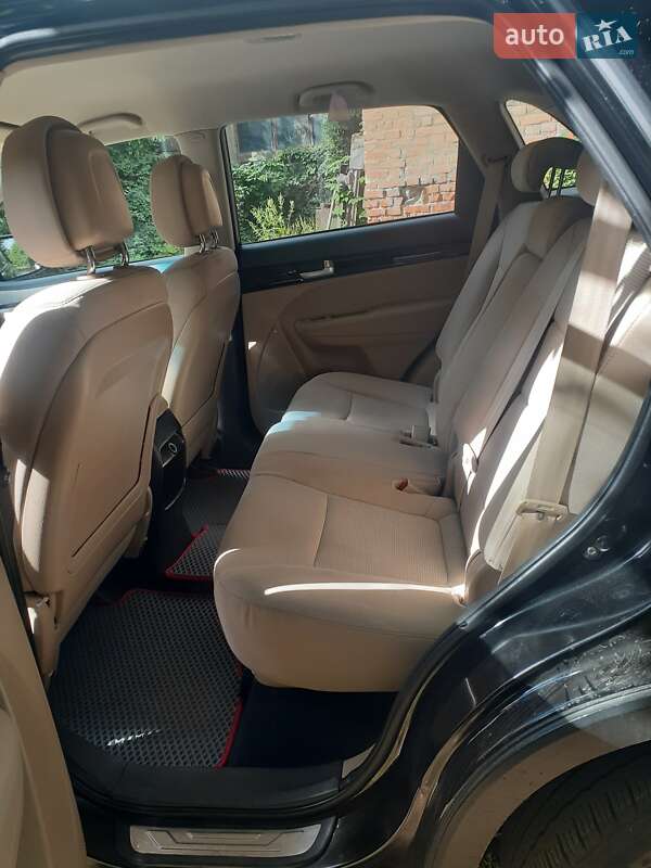 Позашляховик / Кросовер Kia Sorento 2012 в Ніжині