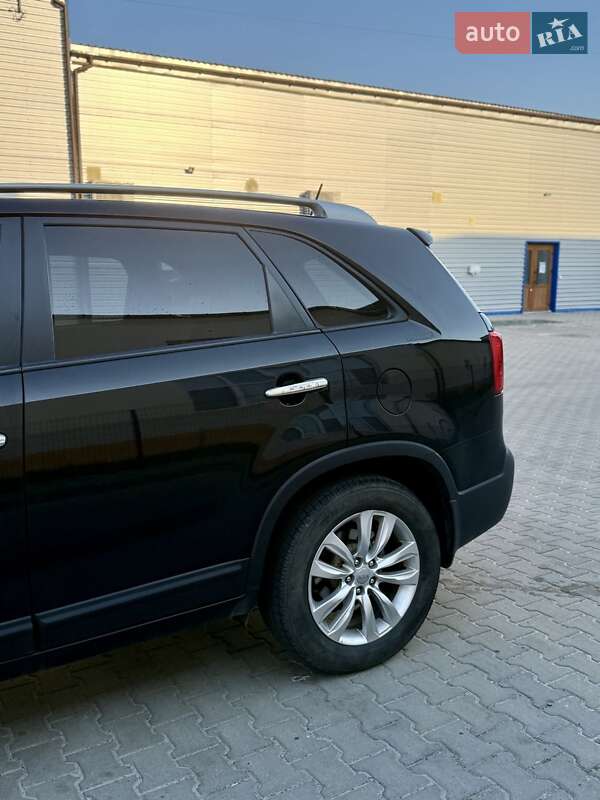 Внедорожник / Кроссовер Kia Sorento 2011 в Львове