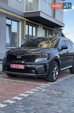 Внедорожник / Кроссовер Kia Sorento 2021 в 