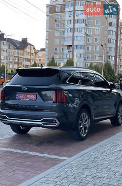 Внедорожник / Кроссовер Kia Sorento 2021 в 