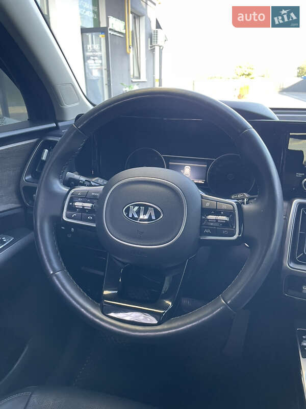 Внедорожник / Кроссовер Kia Sorento 2021 в Киеве
