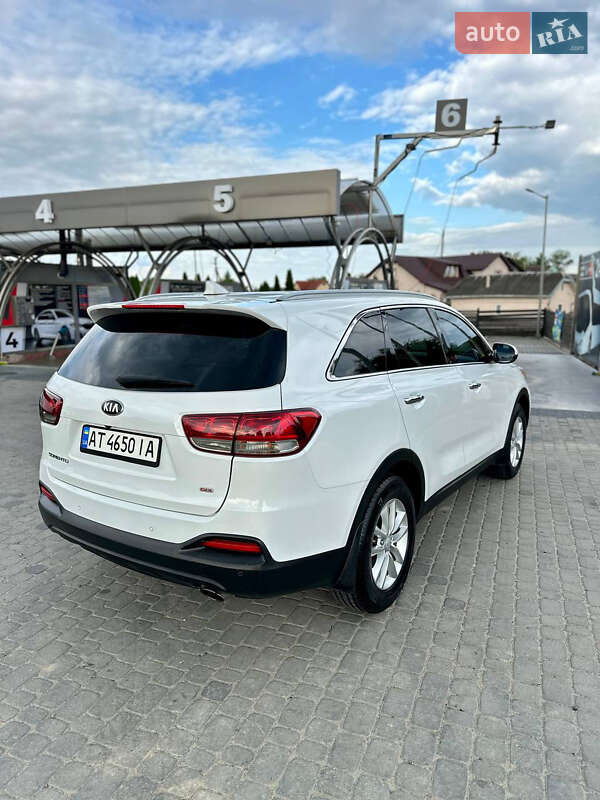 Внедорожник / Кроссовер Kia Sorento 2015 в Ивано-Франковске