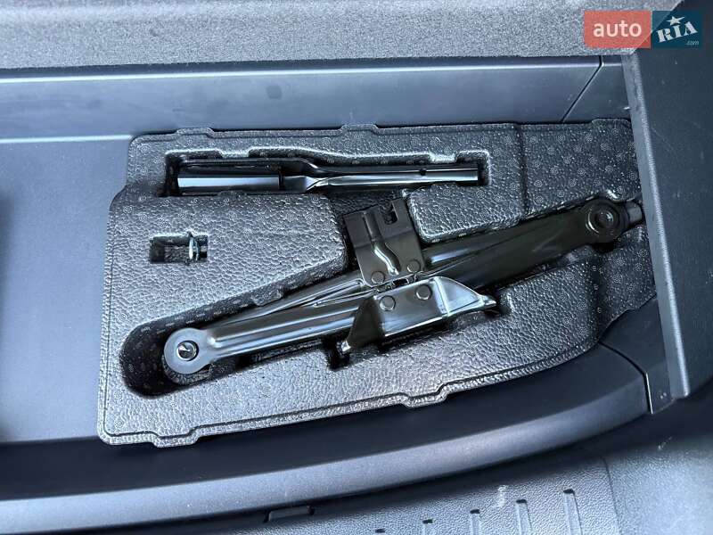 Внедорожник / Кроссовер Kia Sorento 2024 в Дубно фото 171 Внедорожник / Кроссовер Kia Sorento 2024 в Дубно