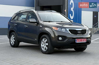 Внедорожник / Кроссовер Kia Sorento 2012 в 