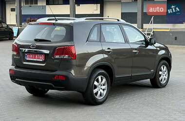 Внедорожник / Кроссовер Kia Sorento 2012 в 