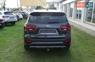 Внедорожник / Кроссовер Kia Sorento 2017 в 