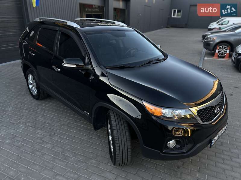 Позашляховик / Кросовер Kia Sorento 2011 в Києві