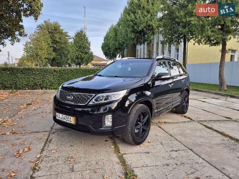 Позашляховик / Кросовер Kia Sorento 2014 в Стрию