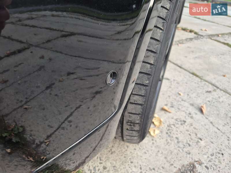 Позашляховик / Кросовер Kia Sorento 2014 в Стрию