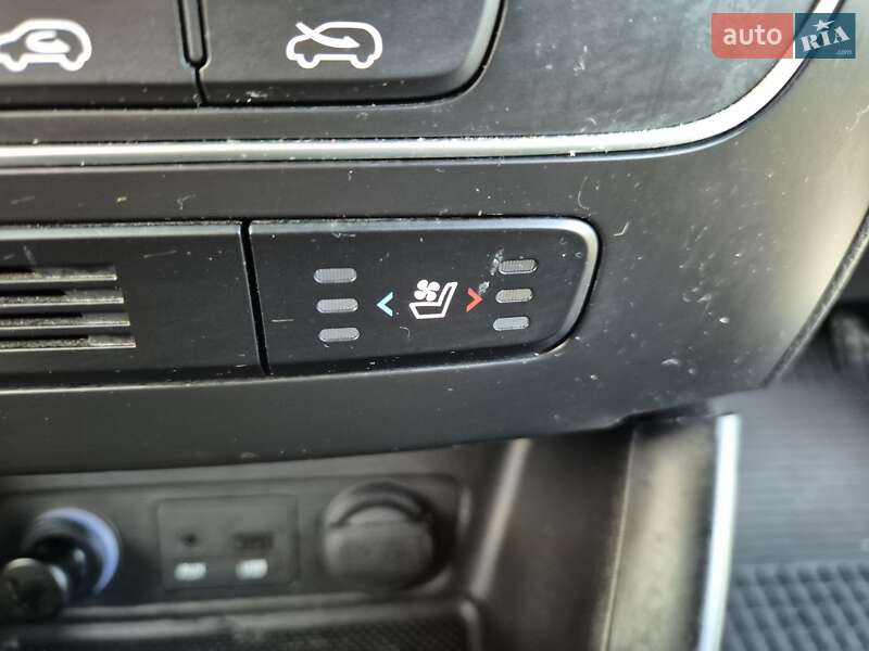 Позашляховик / Кросовер Kia Sorento 2014 в Стрию