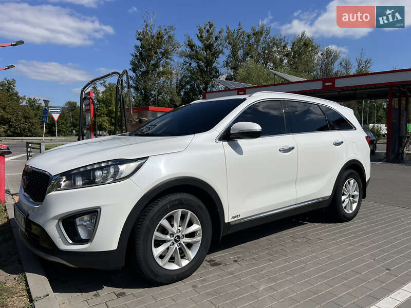 Внедорожник / Кроссовер Kia Sorento 2015 в 