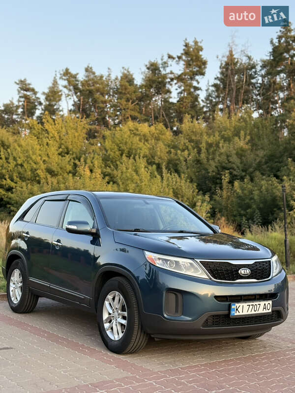 Позашляховик / Кросовер Kia Sorento 2014 в Києві