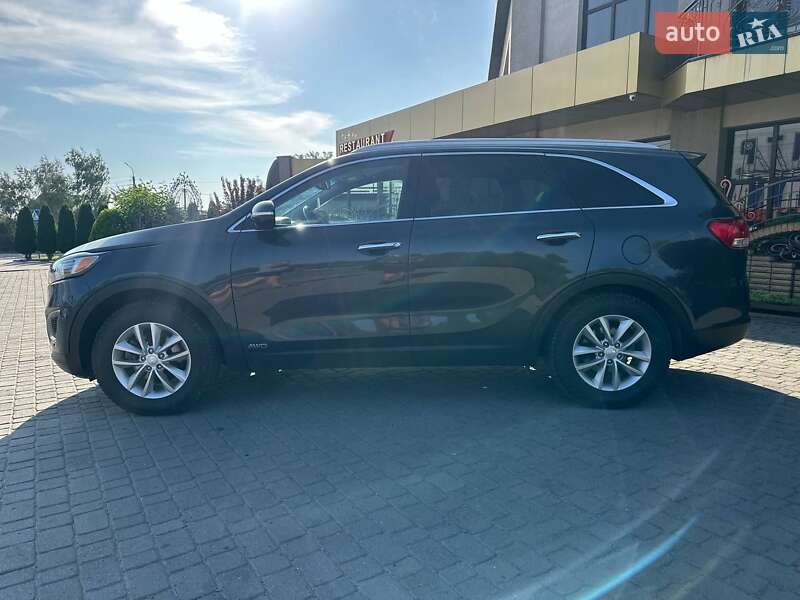 Внедорожник / Кроссовер Kia Sorento 2016 в Шепетовке фото 9 Внедорожник / Кроссовер Kia Sorento 2016 в Шепетовке