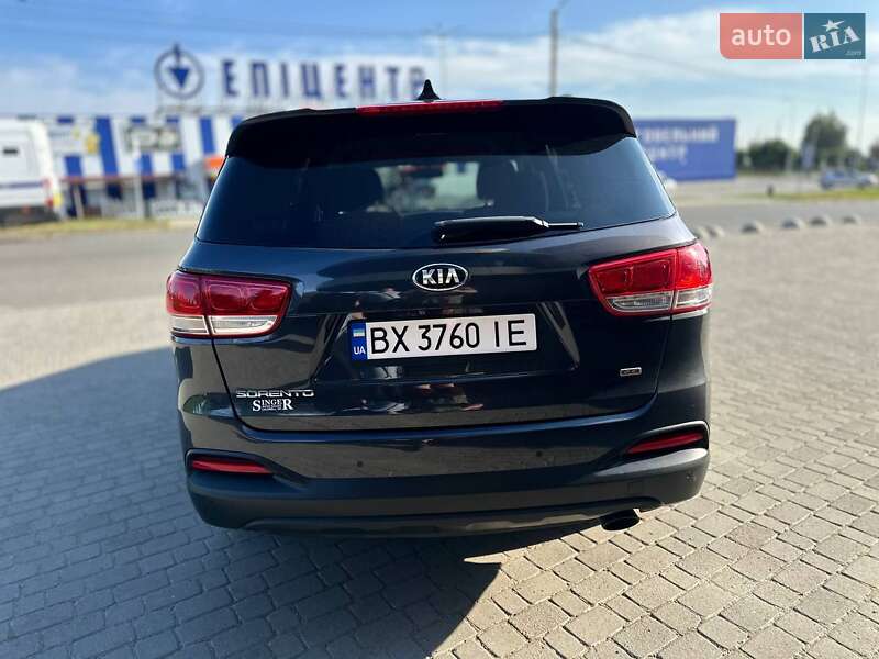 Внедорожник / Кроссовер Kia Sorento 2016 в Шепетовке фото 13 Внедорожник / Кроссовер Kia Sorento 2016 в Шепетовке