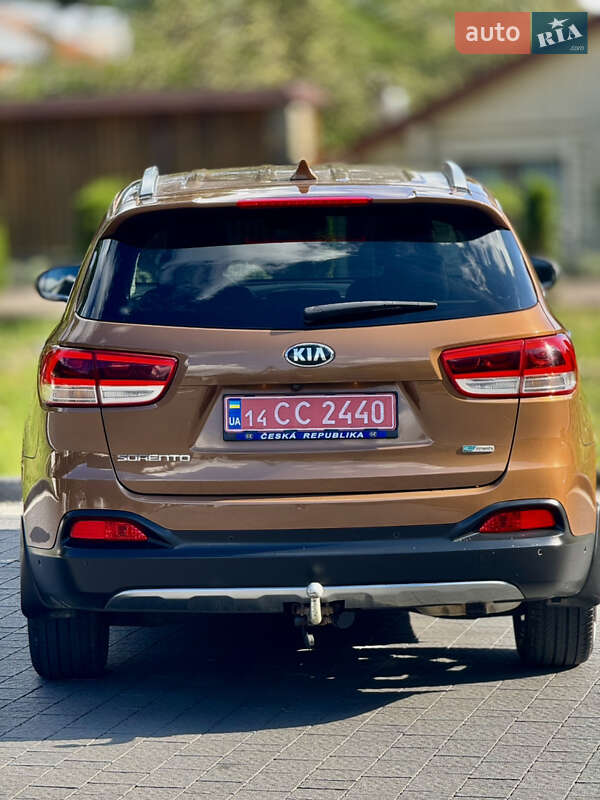 Внедорожник / Кроссовер Kia Sorento 2017 в Межгорье