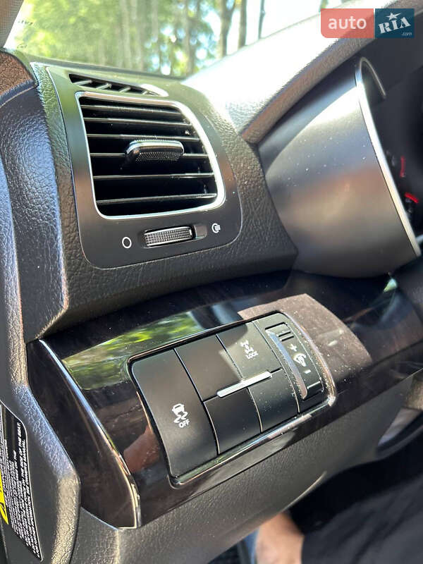 Позашляховик / Кросовер Kia Sorento 2014 в Дрогобичі