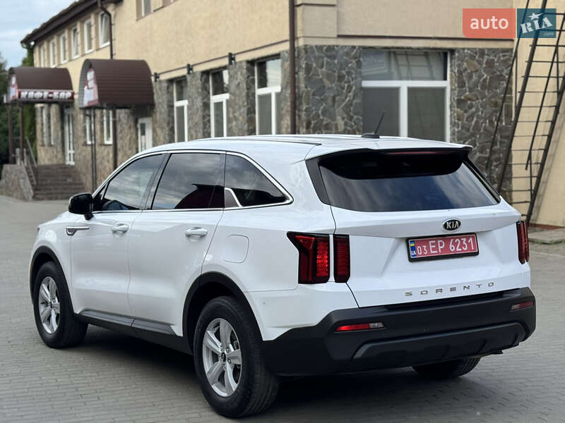 Позашляховик / Кросовер Kia Sorento 2021 в Володимирі