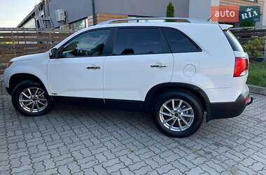 Внедорожник / Кроссовер Kia Sorento 2011 в 