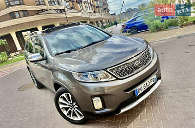 Позашляховик / Кросовер Kia Sorento 2015 в Києві