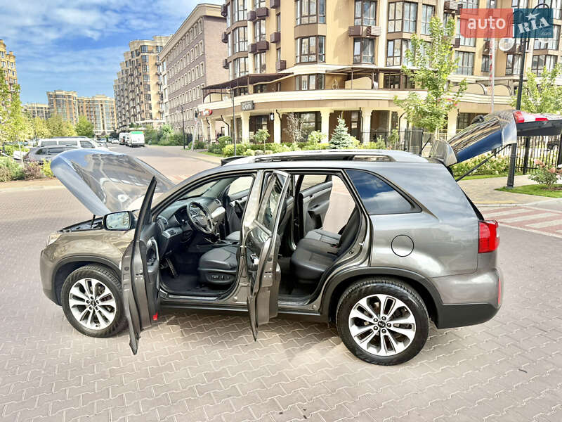 Позашляховик / Кросовер Kia Sorento 2014 в Києві фото 32 Позашляховик / Кросовер Kia Sorento 2014 в Києві