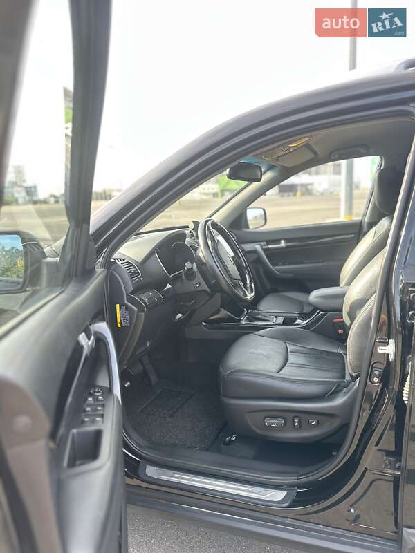 Позашляховик / Кросовер Kia Sorento 2013 в Одесі
