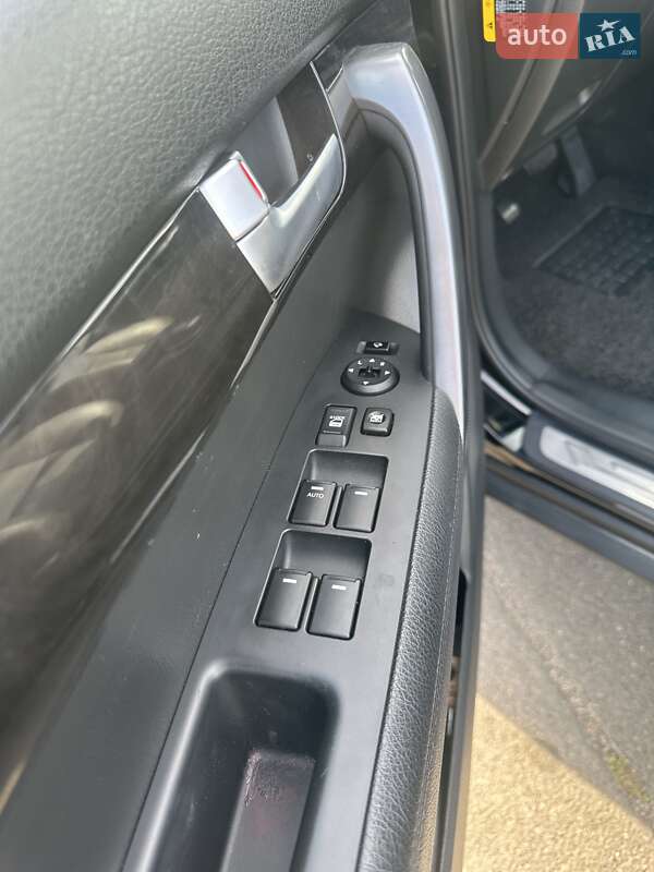 Позашляховик / Кросовер Kia Sorento 2013 в Одесі