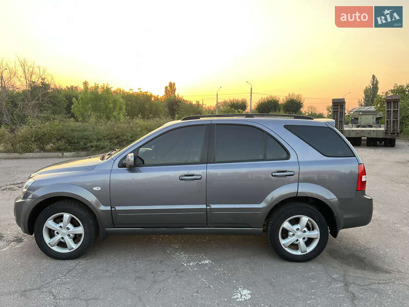 Внедорожник / Кроссовер Kia Sorento 2006 в Краматорске