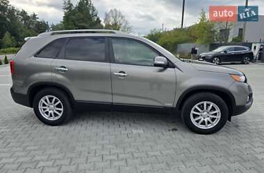Внедорожник / Кроссовер Kia Sorento 2012 в 