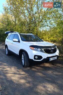 Внедорожник / Кроссовер Kia Sorento 2011 в Гадяче