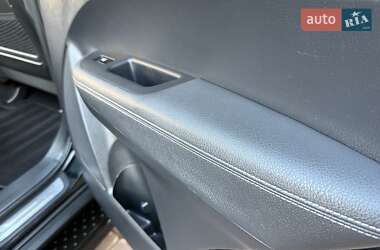 Внедорожник / Кроссовер Kia Sorento 2015 в 