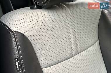 Внедорожник / Кроссовер Kia Sorento 2015 в 