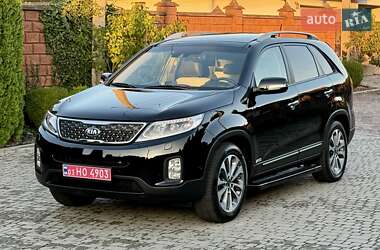 Внедорожник / Кроссовер Kia Sorento 2015 в 