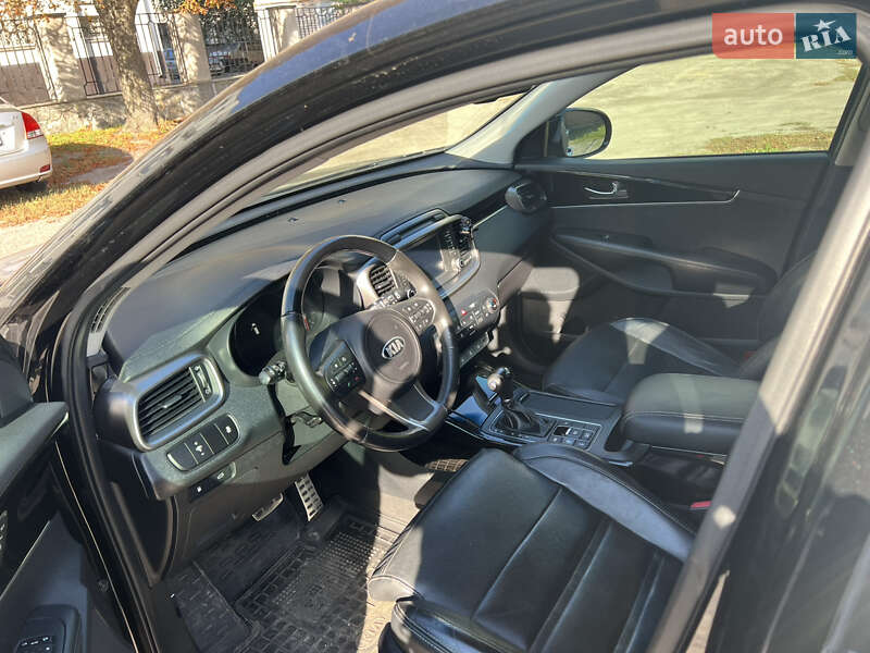 Позашляховик / Кросовер Kia Sorento 2016 в Кременчуці