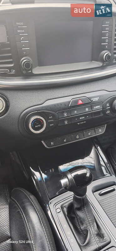 Позашляховик / Кросовер Kia Sorento 2017 в Києві фото 7 Позашляховик / Кросовер Kia Sorento 2017 в Києві