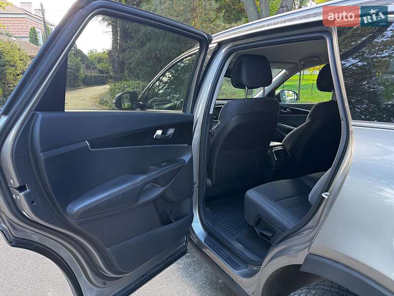 Позашляховик / Кросовер Kia Sorento 2016 в Києві